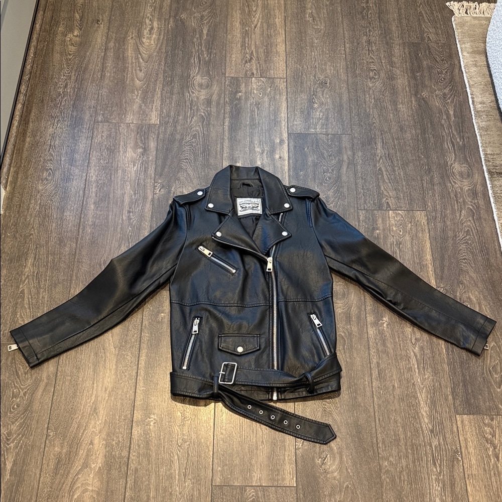 Women’s Levi Strauss & Co Black Faux Leather Jacket - Size Small - Like New